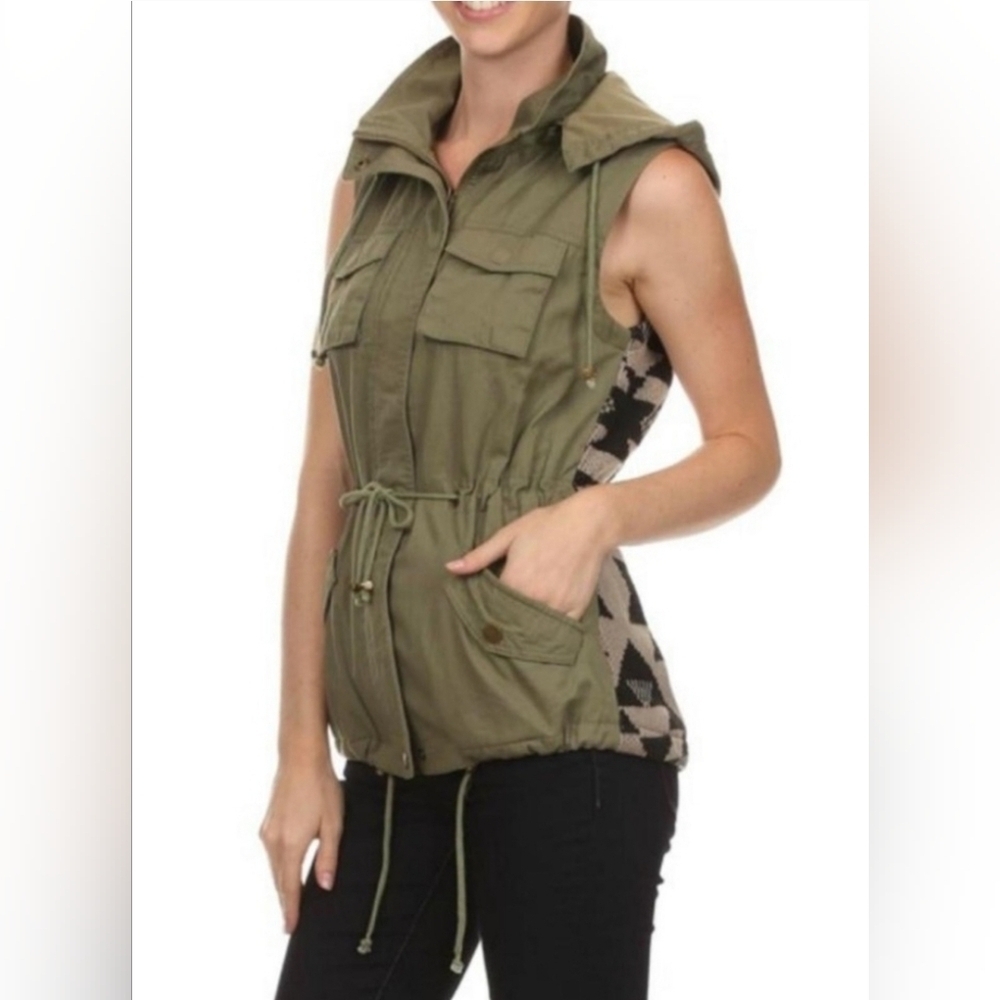 Fashionomics Aztec Olive Green Vest Size Large
